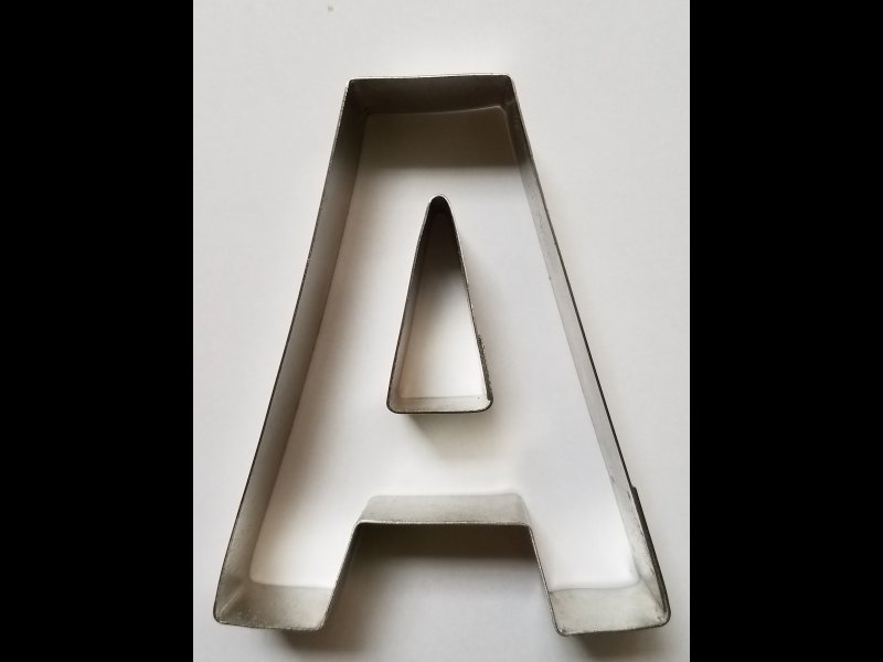 Letra A para galletitas- 9.5 cm altura